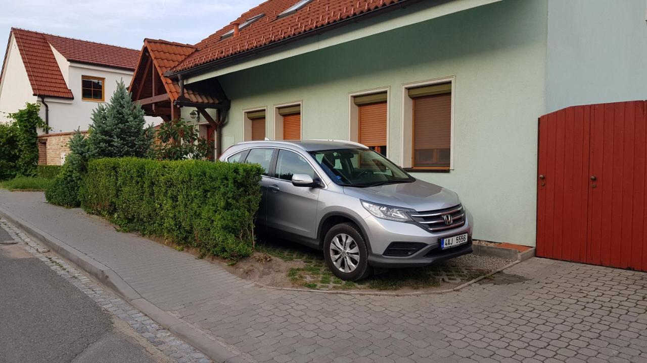 Apartmán a ubytování U Machů Mikulov Exterior foto